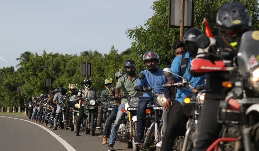 Full-road convoy